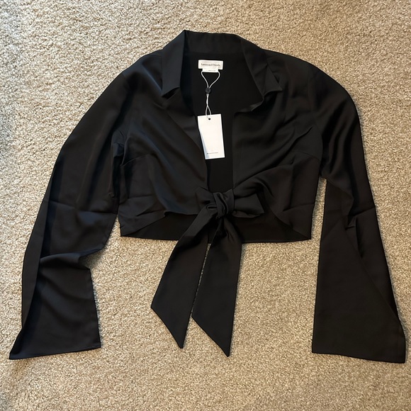 Lovers & Friends Gianne Blouse NWT - Picture 2 of 5